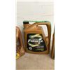 Image 4 : 4 Sealed 5L Jugs of 5w-20 Synthetic Oil