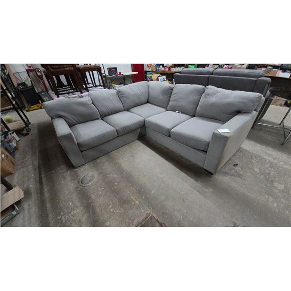 Gray Fabric Sectional Sofa with 5 Back and 5 Seat Cushions