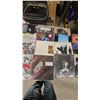 Image 3 : 48 Vinyl LPs: The Kings, Echo and the Bunnymen, and Squeeze