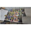 Image 1 : 17 Captain America Marvel Comics, 20+ Pieces