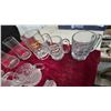 Image 5 : Vintage Soda Glassware: Tab, A&W Root Beer, and 7 Up