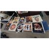 Image 1 : 13 RCA SelectaVision VideoDiscs: Superman, MASH, The Shining, A Chorus Line