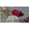 Image 2 : Walt Disney's Wonderful World of Colour Magna-Slide Projector, 448 Colour Slides, and Instructions