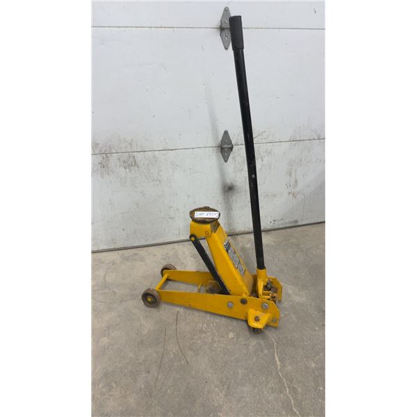 Wilmar W-1634 2-Ton Hydraulic Garage Floor Jack