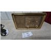 Image 1 : Sparton Clock Radio, Gold Tone Case, Cream Back, Power Cord