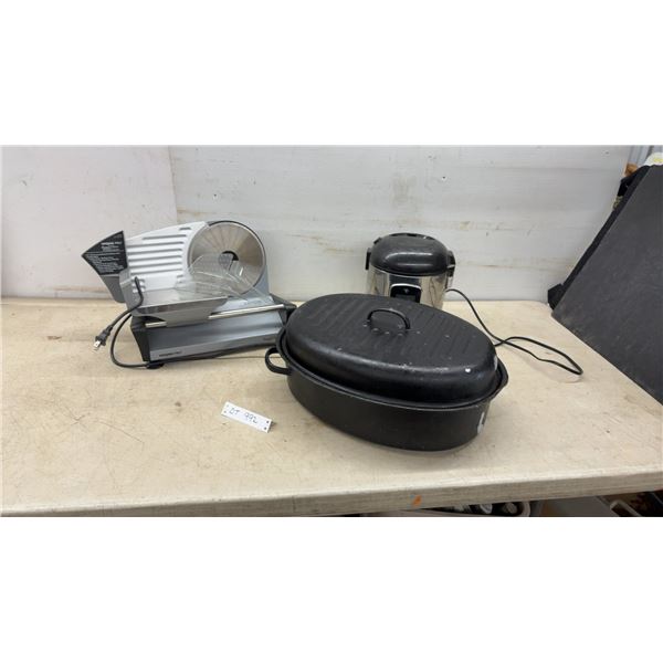 Waring Pro FS150 Food Slicer, Cuisinart CRC-800 8-Cup Rice Cooker and Large Roaster Pan