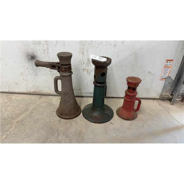 Three Building Jacks, Vulcan Brand No. D-3 Cast Iron Ratcheting Screw Jack, W. B. and Company