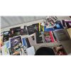 Image 6 : Collection of Vinyl Records: 45s, LPs, and empty Sleeves, Elvis Presley, John Lennon