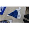 Image 7 : Grey Cup #FOR THE W Sign, Winnipeg Blue Bombers #9 Jersey, and Santa Hat