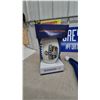 Image 9 : Grey Cup #FOR THE W Sign, Winnipeg Blue Bombers #9 Jersey, and Santa Hat