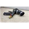 Image 3 : Air-Operated Texture Gun