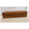 Image 12 : Vintage Oak Box Barber Travel Kit with Vintage Barber Tools