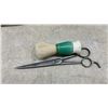 Image 6 : Vintage Oak Box Barber Travel Kit with Vintage Barber Tools