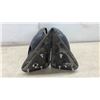 Image 2 : Pair of Ford F-150 Power Heated Side View Mirrors, 2004-2008, Black with Silver Caps