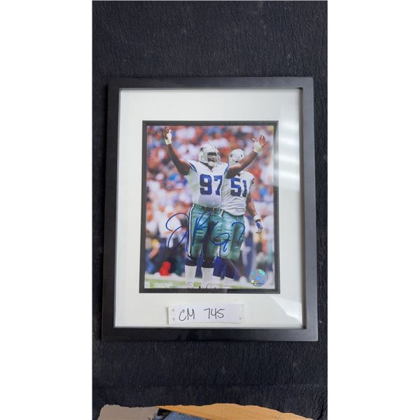Signed Framed La’Roi Glover Dallas Cowboys 8 × 10 Photo