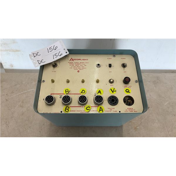 Ascorlight Power Supply Model B451, Serial C144, 4 × 100W or 2 × 150W, 110V 7A Max.