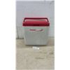 Image 1 : Coleman Personal 24 Cooler with Swing-Up Handle