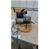Image 5 : Stanley Bostitch The Builder's Series Air Compressor, Air Hose, and Air Nozzle