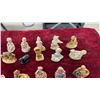 Image 3 : 24 Wade Ceramics Nursery Rhyme Figurines Complete Set