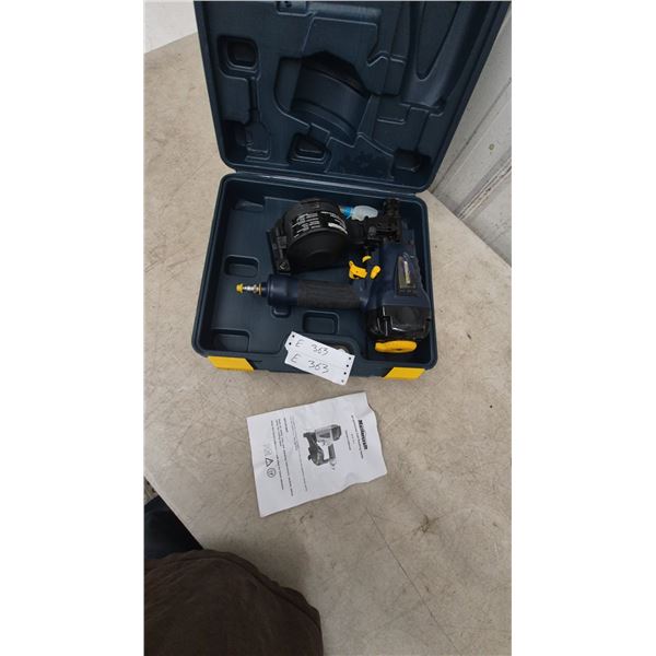 Mastercraft Air-Powered Coil Roofing Nailer, Case, Manual, and Oil Bottle