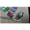 Image 4 : Assorted Light Bulbs and Fixtures, Incl. Philips, GE, Rona, and Green Te;