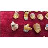 Image 6 : 50 Wade Whimsies Ceramic Animal Figurines