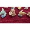 Image 7 : 50 Wade Whimsies Ceramic Animal Figurines