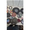 Image 4 : Assorted Grinding and Cut-Off Wheels: Makita, Flexovit, and More, Various Sizes and Grits