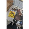 Image 6 : Assorted Grinding and Cut-Off Wheels: Makita, Flexovit, and More, Various Sizes and Grits