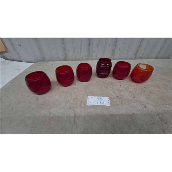 Six Red Glass. Lantern fonts