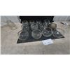 Image 1 : 12 Assorted Glass lantern fonts
