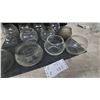 Image 3 : 12 Assorted Glass lantern fonts