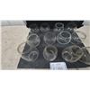 Image 2 : 12 Clear Glass Lantern. Fonts