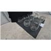 Image 4 : 12 Clear Glass Lantern. Fonts