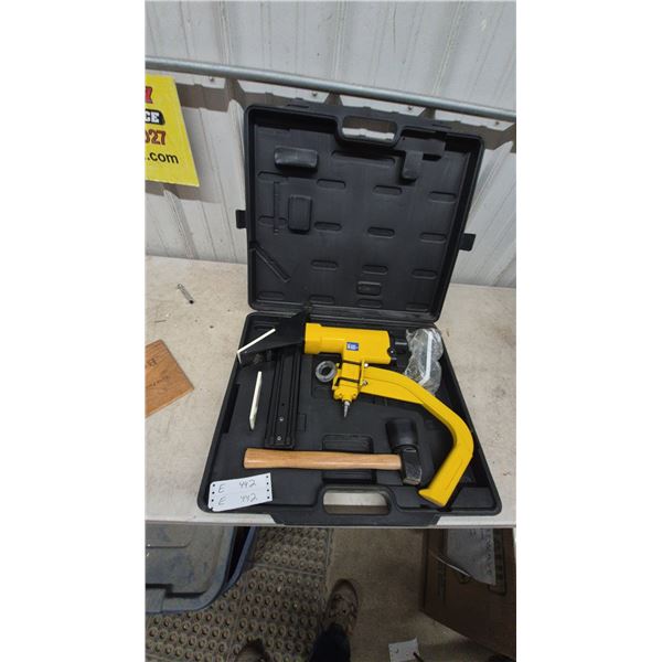 Powernail 445F Air Flooring Cleat Nailer Kit with Mallet, Nail Strips, and Case