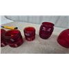 Image 3 : 6 Assorted Red Glass Lantern Globes