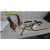 Image 1 : Pair of Jack Stands, Cross Wrench, Trailer Hitch Balls