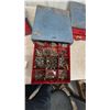 Image 10 : Lot of (4 Metal Multi-Drawer and 1 MetaTool with Taps and hardware