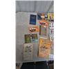 Image 2 : Vintage Ephemera Lot: Bee Maid Catalogue, New Lux Knitting Book, Pals Oranges Grapefruit, auto