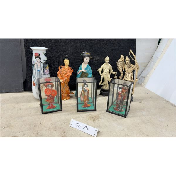 Japanese Figures in Cases, Ornaments, Vase
