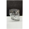 Image 5 : Halloween Lot: Candles, Rat, Pens, Glass and Skull