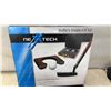 Image 5 : Nexxtech Golfer's Dream Gift Kit With Putter, 2 Golf Balls, and Wooden Hole in Wood Case