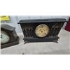 Image 2 : Sessions Mantle Clock and Wood Mantle Clock