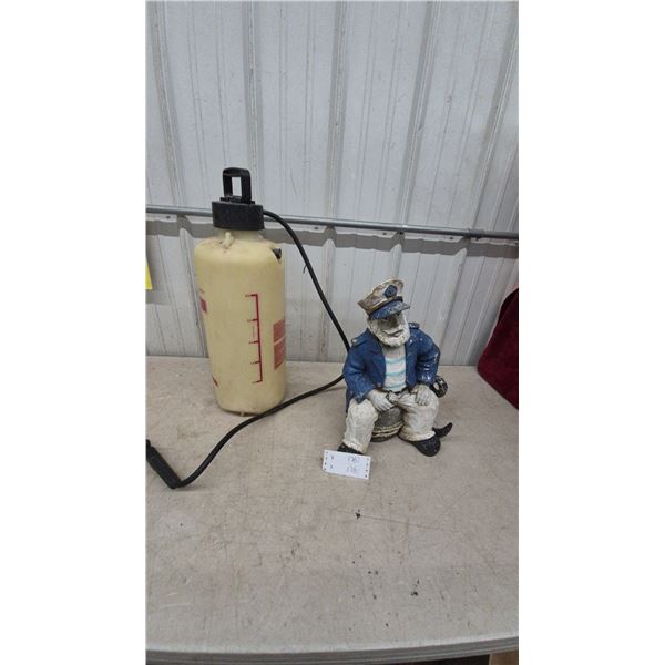Mastercraft 1.5 Gal. / 13.3 L Sprayer and Nautical Captain Figurine