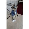 Image 3 : Mastercraft 1.5 Gal. / 13.3 L Sprayer and Nautical Captain Figurine