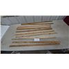 Image 1 : Assorted Advertising Yardsticks: Benjamin Moore, Sherwin-Williams, Beaver