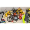 Image 4 : AFX Magna-Traction Slot Car Racing Set with Track, Cars, Controllers, Power Packs