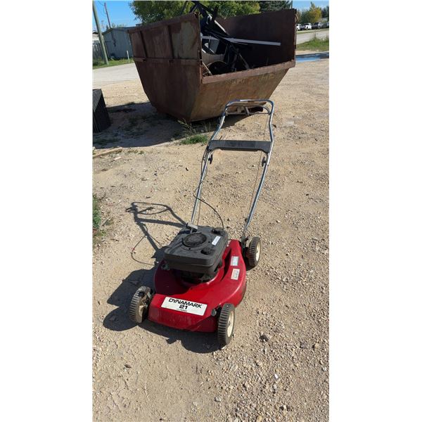 DYNAMARK 21 by/par NOMA Push Lawn Mower and Scrap Metal Bin