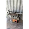 Image 1 : Delta Unifence Table Saw and Fence System, Cast Iron Table, Hand Wheels