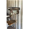 Image 2 : Delta Milwaukee Floor Model Drill Press with Vise and Chuck Key